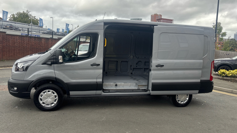 Ford Transit E-350 L3 Rwd 135kW 68kWh H2 Trend Van Auto